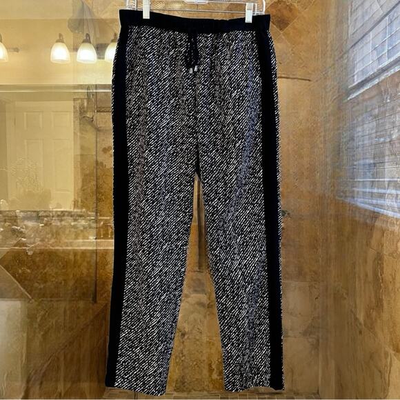 NEW Vince Camuto Tuxedo Striped Sporty Casual Two Tone Drawstring Straight Ankl… - Picture 3 of 13